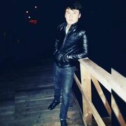  ,  Jahongir, 25