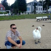  ,  Alex, 32