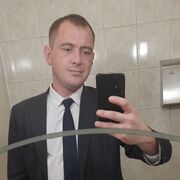  ,   Maxim, 33 ,   ,   , c 