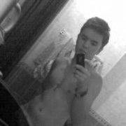  ,   Mirlan, 32 ,   ,   , c 