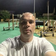  ,   Vasilii, 39 ,   c 