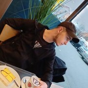  ,  Ahgrill, 19