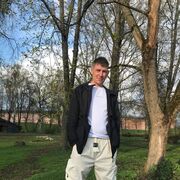   ,  Andreu, 38