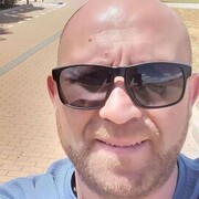  ,  Ruslan, 37