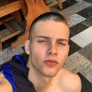  ,  Alex, 27