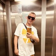  ,   Artem, 37 ,   ,   , c , 