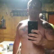  ,  Alex, 39