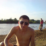  ,   Radu, 34 ,   