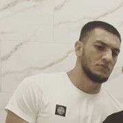  ,   Elvis, 28 ,   ,   