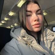  , 