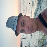  ,   Yamil, 42 ,   ,   