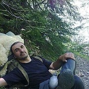  ,   Nikolas, 47 ,  