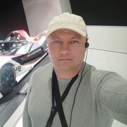  Stuttgart,   Aleks, 40 ,   ,   , c 