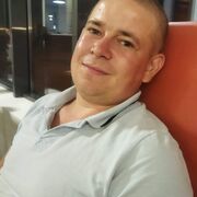  ,   Maxim, 34 ,   ,   