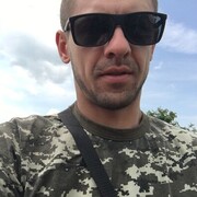  ,  Voker, 35