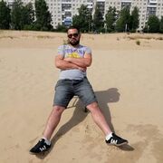  ,  Tapek, 40