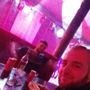  ,   Ali, 35 ,   ,   