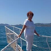 � �� ����