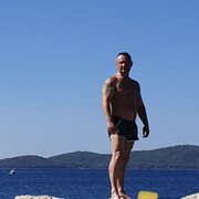  ,   Stas, 41 ,   ,   