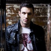  ,   ALEX LUCKY, 30 ,     , c 