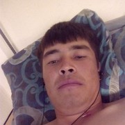  -,   Hasan, 32 ,   ,   , c 