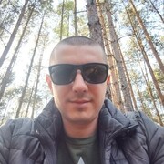  ,   Serhii, 32 ,   ,   , c , 
