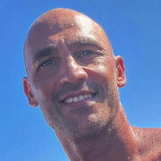 London Colney,   Max, 41 ,   ,   , c , 