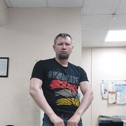 ,   Vito, 44 ,   