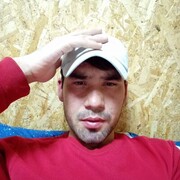  ,  Malik, 25