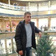  ,  Denis, 35