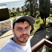  Korfez,  Alek, 36