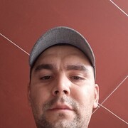  ,   Daniyor, 32 ,   ,   
