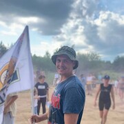  ,  Alex, 35