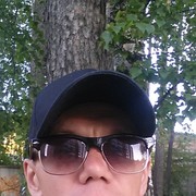  ,   Vladimir, 44 ,  