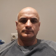  ,  Zviad, 48