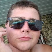 ,  Jorjo, 28