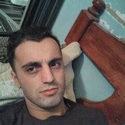  ,  Kakha, 32