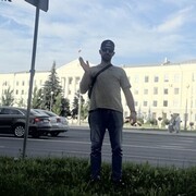  ,   Kamran, 32 ,   ,   