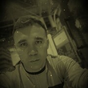  ,  Javoxir, 34