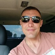  ,   Petr, 40 ,   ,   
