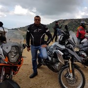  ,   Nazem, 35 ,   ,   , c 