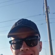  ,   Ruslan, 24 ,     
