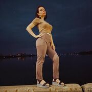  ,  Kate, 24