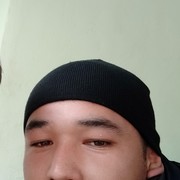  ,  Azizbek, 28