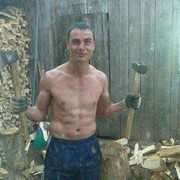  ,   Vadim, 35 ,   