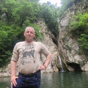  ,  Oleg, 44