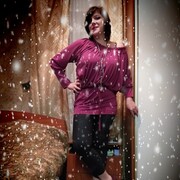  ,   Viktorija, 43 ,   ,   