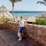  ,   Ekaterina, 46 ,   c 
