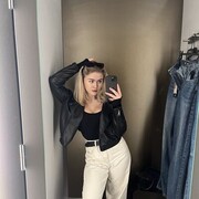  ,   Daria, 19 ,   ,   