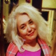  ,   Lana, 61 ,   c 